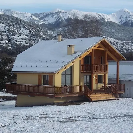 Chalet Peaceful Chalet In Provence With Balcony